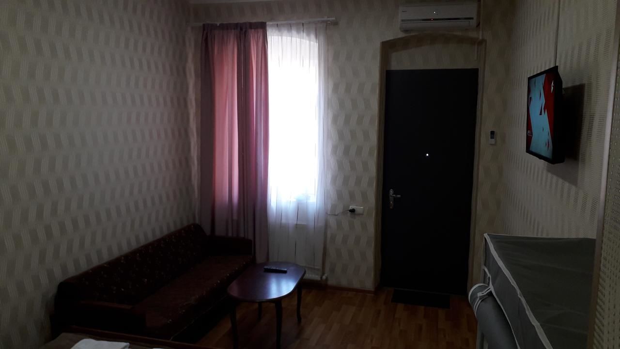 Гостевой дом Apartment David Тбилиси-18