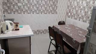 Гостевой дом Apartment David Тбилиси Трехместный номер с собственной ванной комнатой-5
