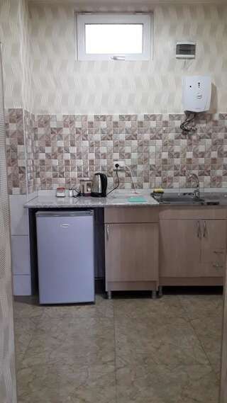 Гостевой дом Apartment David Тбилиси Двухместный номер с 1 кроватью и собственной ванной комнатой-6
